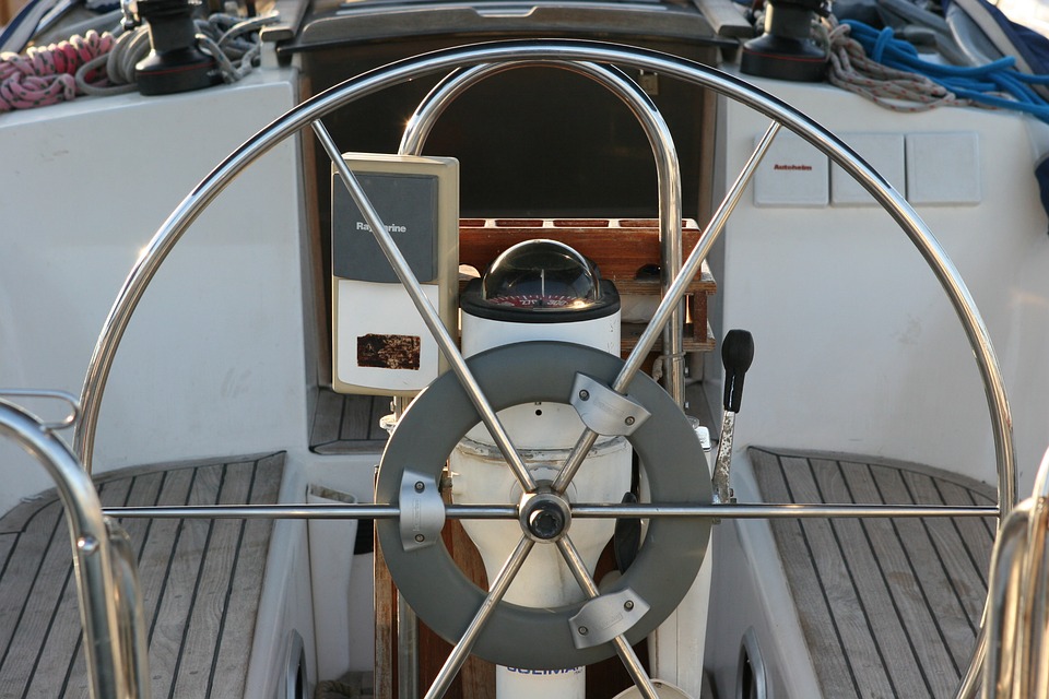 steering wheel of a sailboat