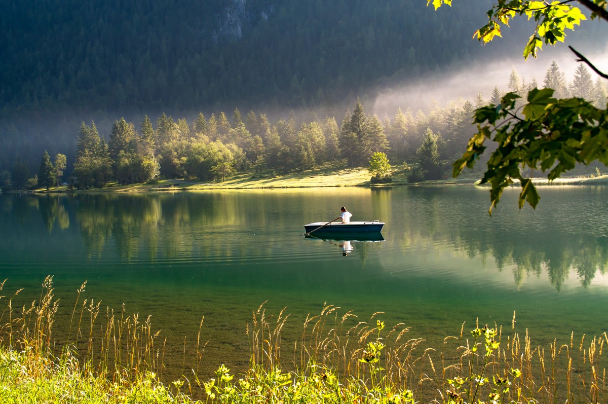 quiet-reflection_calm_repose_peaceful_lake_river_solitude_boat ...